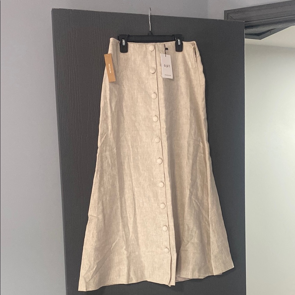 Elegant Cream Button-Down Skirt